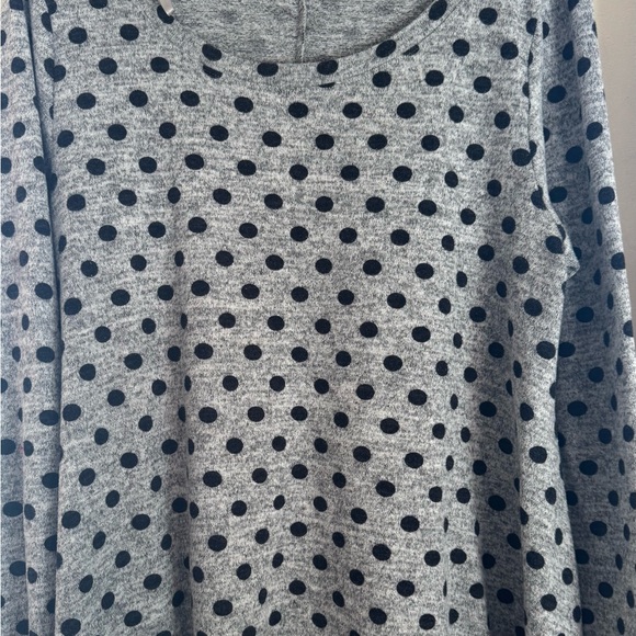 Tops - Gray Polka Dot Sweater